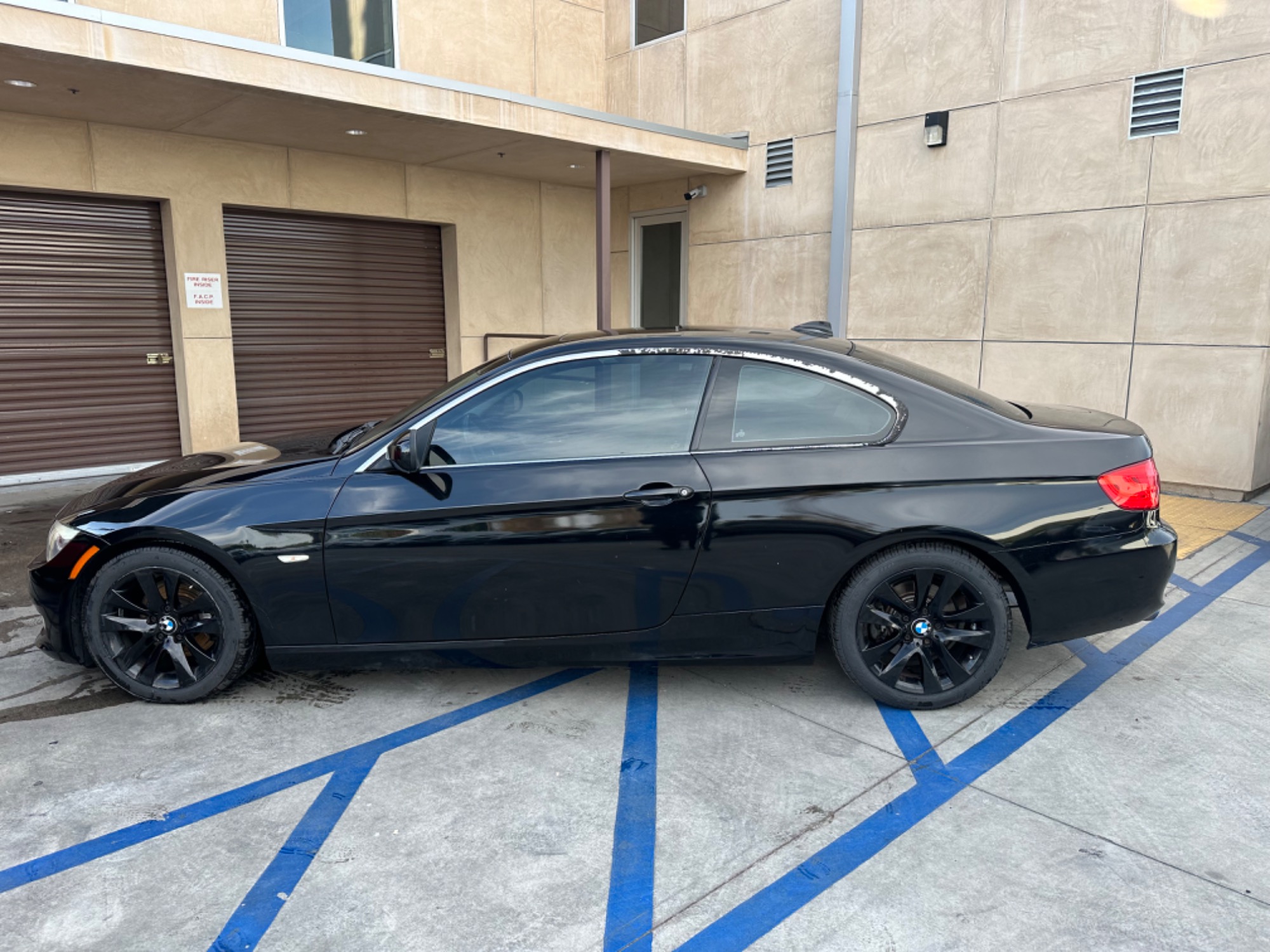 2011 Black /Black BMW 3-Series (WBAKE5C55BE) , located at 30 S. Berkeley Avenue, Pasadena, CA, 91107, (626) 248-7567, 34.145447, -118.109398 - Crown City Motors is a used “Buy Here Pay Here” car dealer in Pasadena CA. “Buy Here Pay Here” financing, means that when you purchase your vehicle from our dealership, that you make the payments to the dealership as well. We do not need the banks approval to get you approved for a used auto - Photo #1